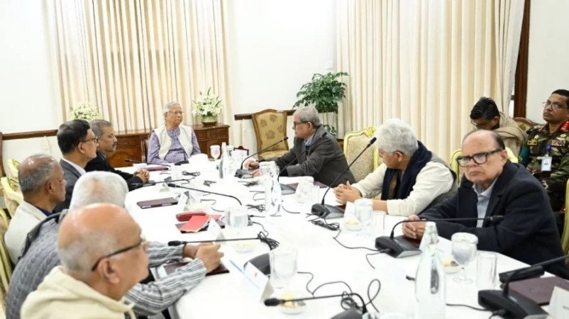 উপদেষ্টা পরিষদের বিশেষ সভা, বিশেষ আমন্ত্রণে অংশ নেন মির্জা ফখরুল