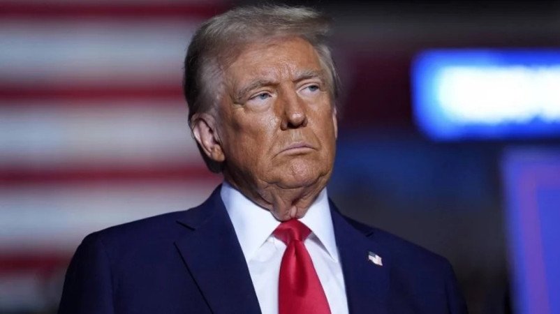 যেকোনো মূল্যে গ্রিনল্যান্ড দখলের ঘোষণা ট্রাম্পের