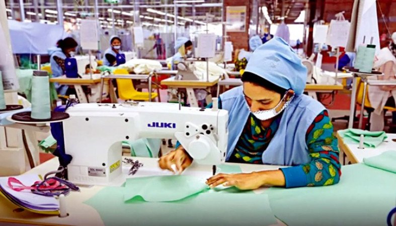 দেশীয় সুতা শিল্প সুরক্ষায় কটন সুতা আমদানিতে বন্ড সুবিধা বাতিলের সুপারিশ