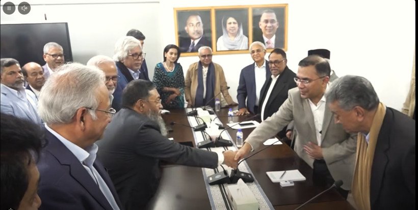 তারেক রহমানের সাথে বৈঠক করেছেন দেশের শীর্ষ ব্যবসায়ী ও শিল্প উদ্যোক্তারা